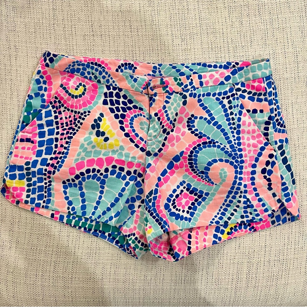 Lilly Pulitzer 4” Adie Shorts Multi Tile Wave